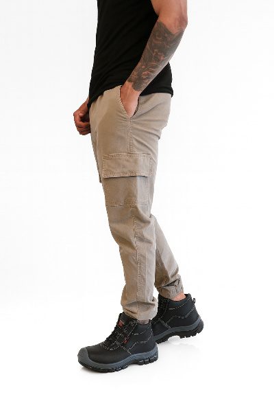 Pantalón jogger en dril MCJ 0096
